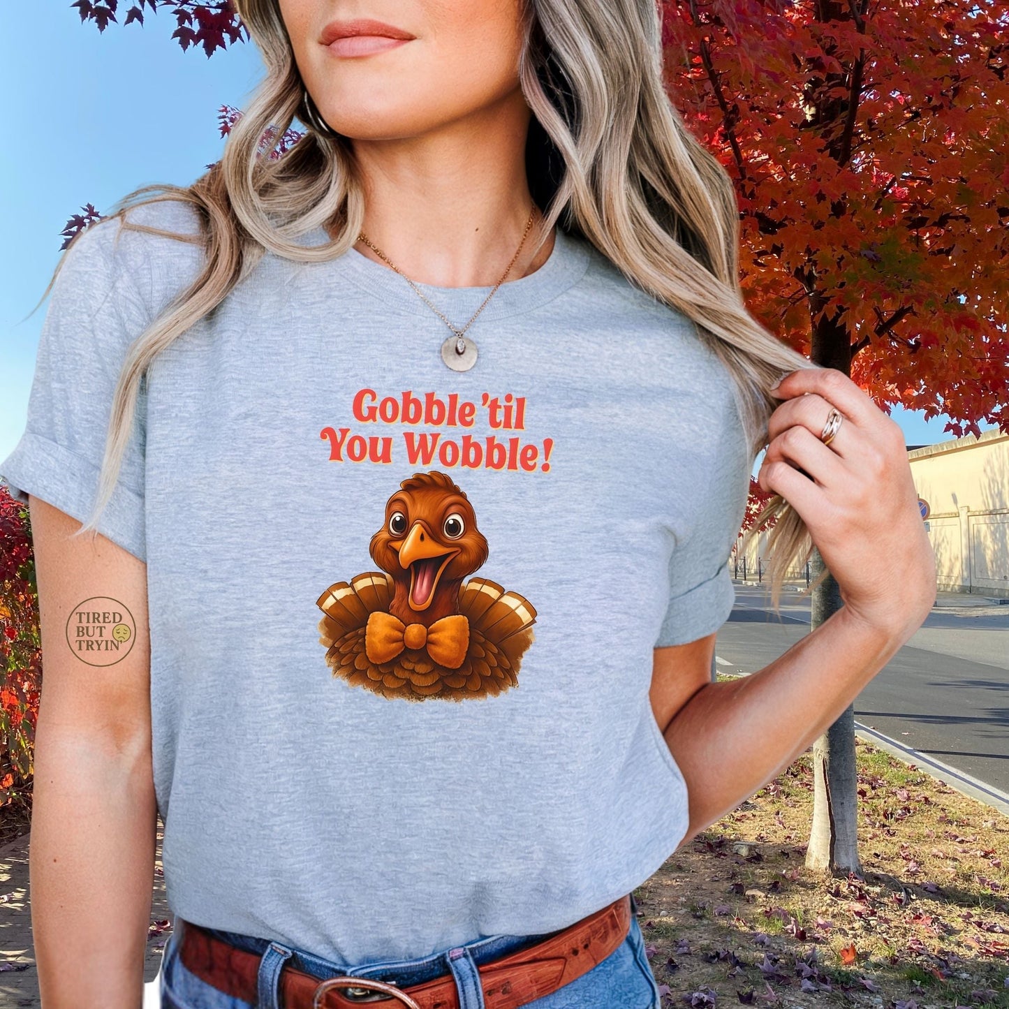 Gobble ’Til You Wobble Shirt – Smiling Bow - Tie Turkey Thanksgiving Tee, Funny Friendsgiving Unisex T-Shirt - Sport Grey
